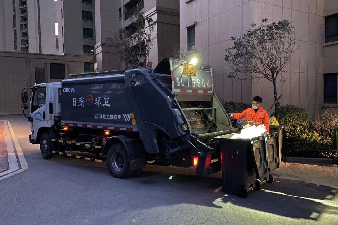 创城进行时 日照：垃圾清运“加速度” ，城区“颜值”靓起来生活环境作业 