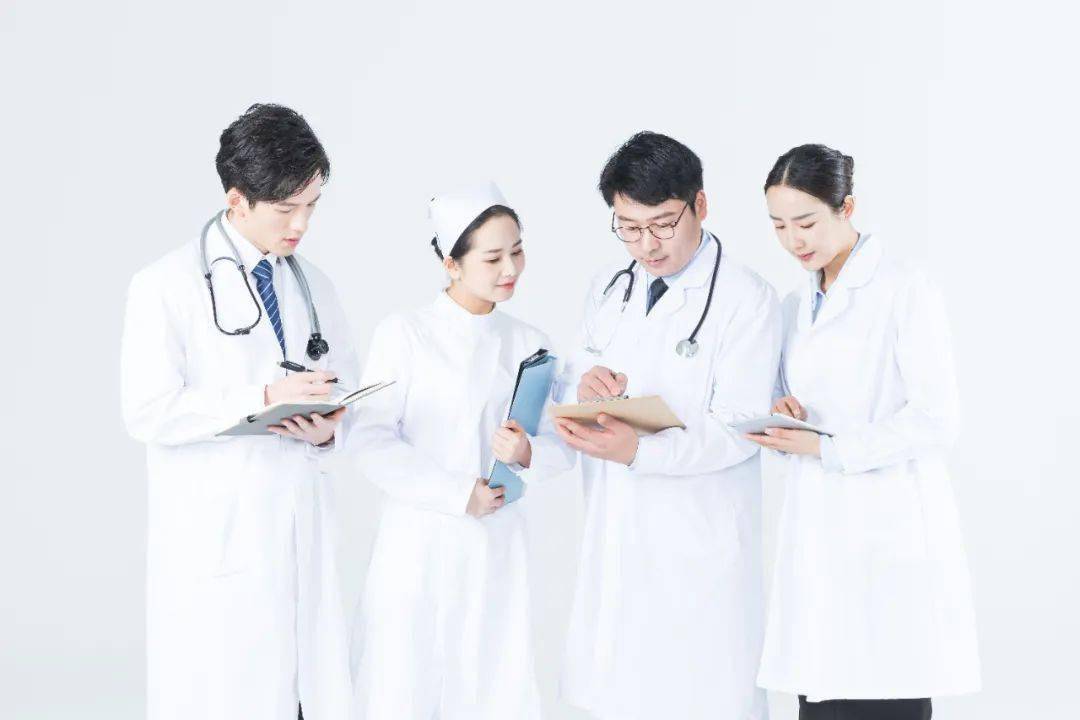 护理闲谈遇到医生操作不规范护士该不该干涉