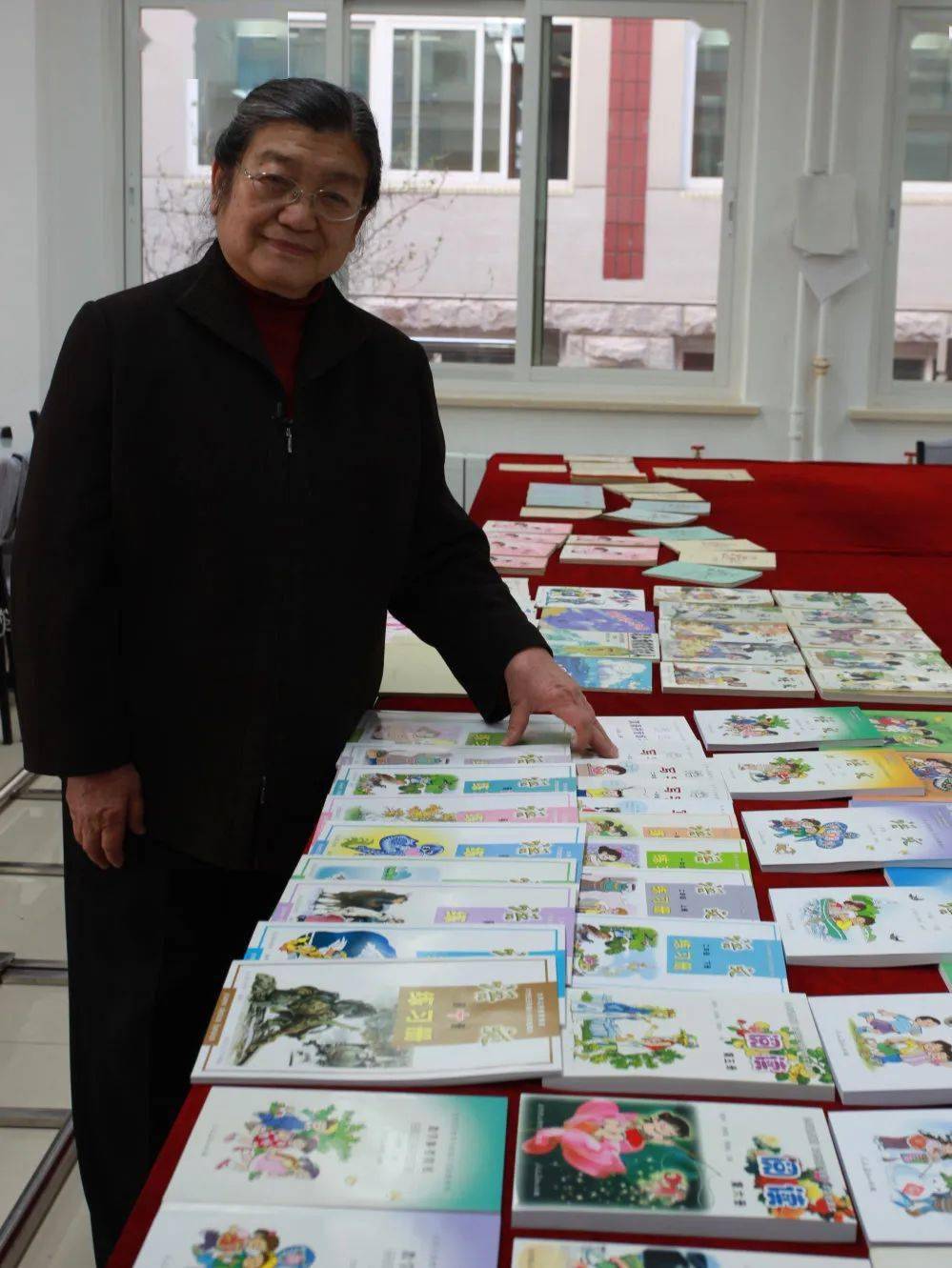 学校,在大量实践中,逐渐积累宝贵教材编写经验,形成具有景山特色教材