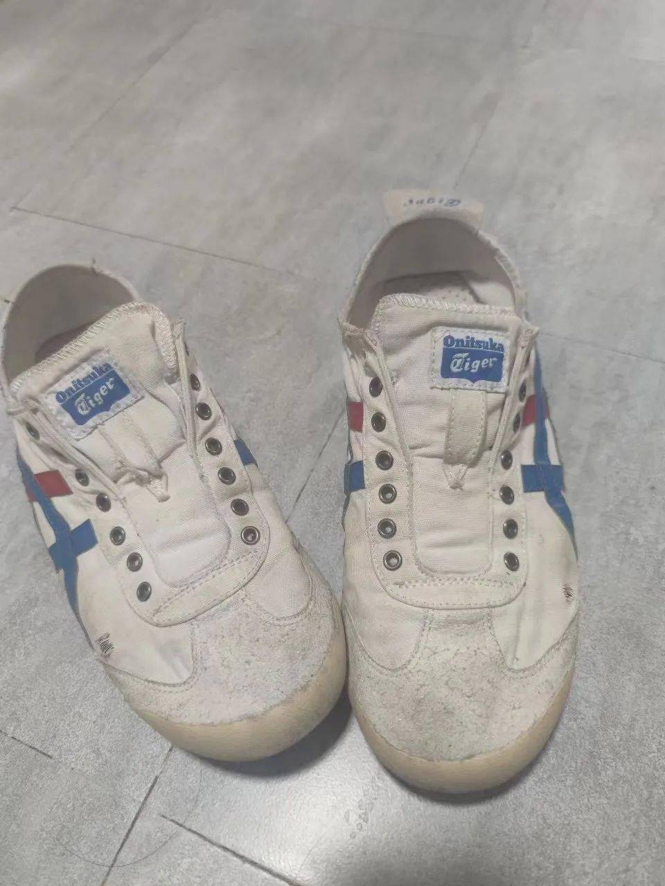 为什么男孩子们不爱扔到自己的破球鞋