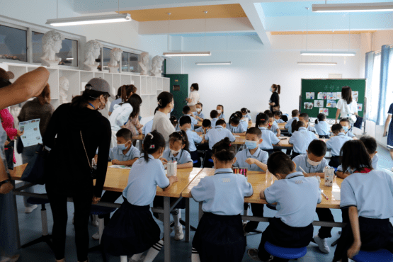 一只船教育诱导报名：学员反映不符报考条件 挂