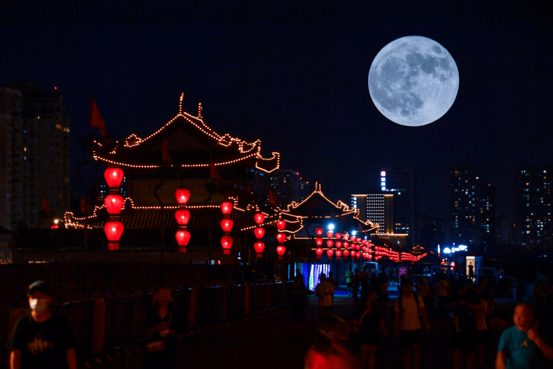 康二明《城上皓月当空》4陈世翊《永宁月夜》3田飞《城上高升之月》2