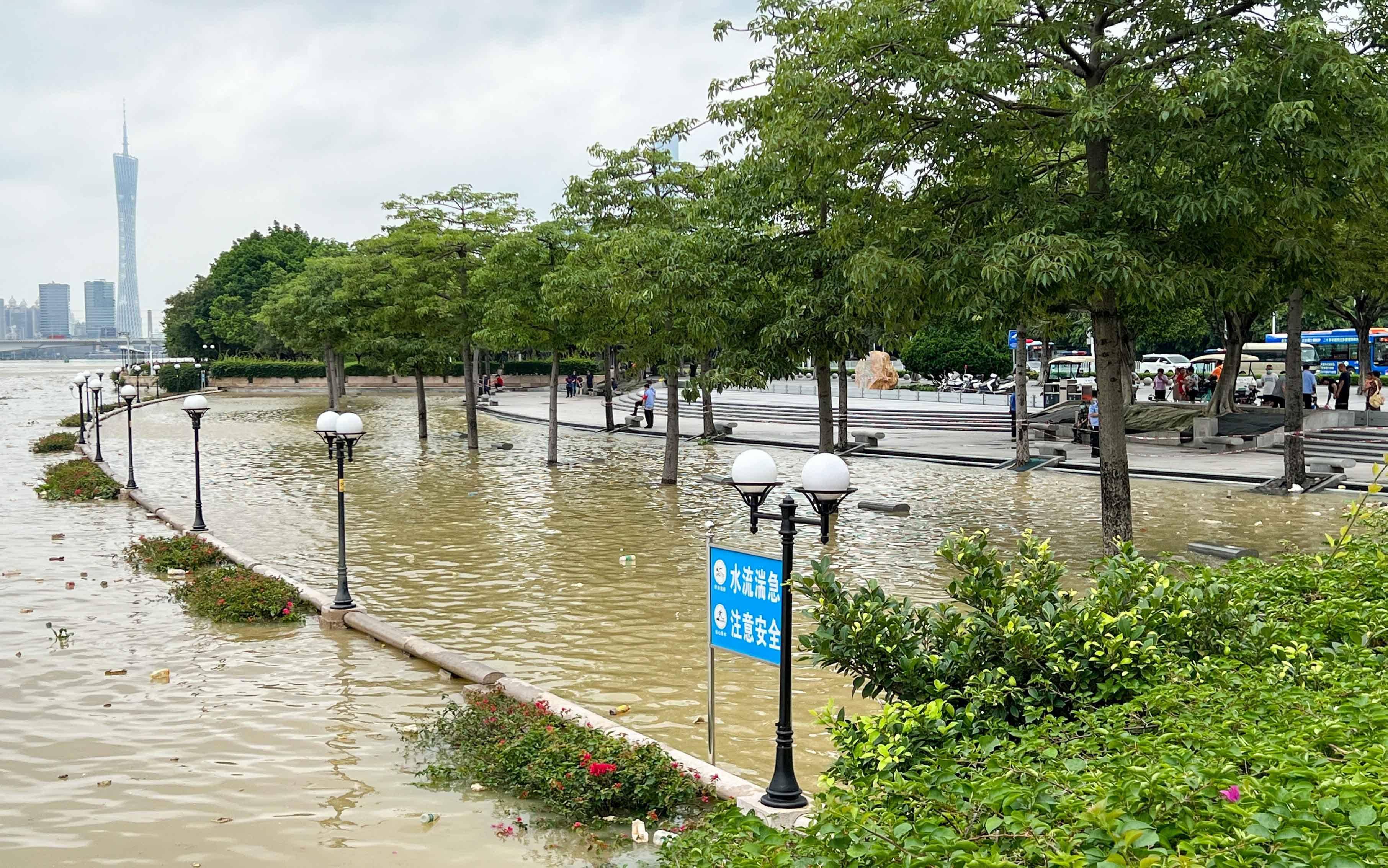 受超警水位影响,包括天河员村,海珠琶洲,荔湾西堤在内的广州多个