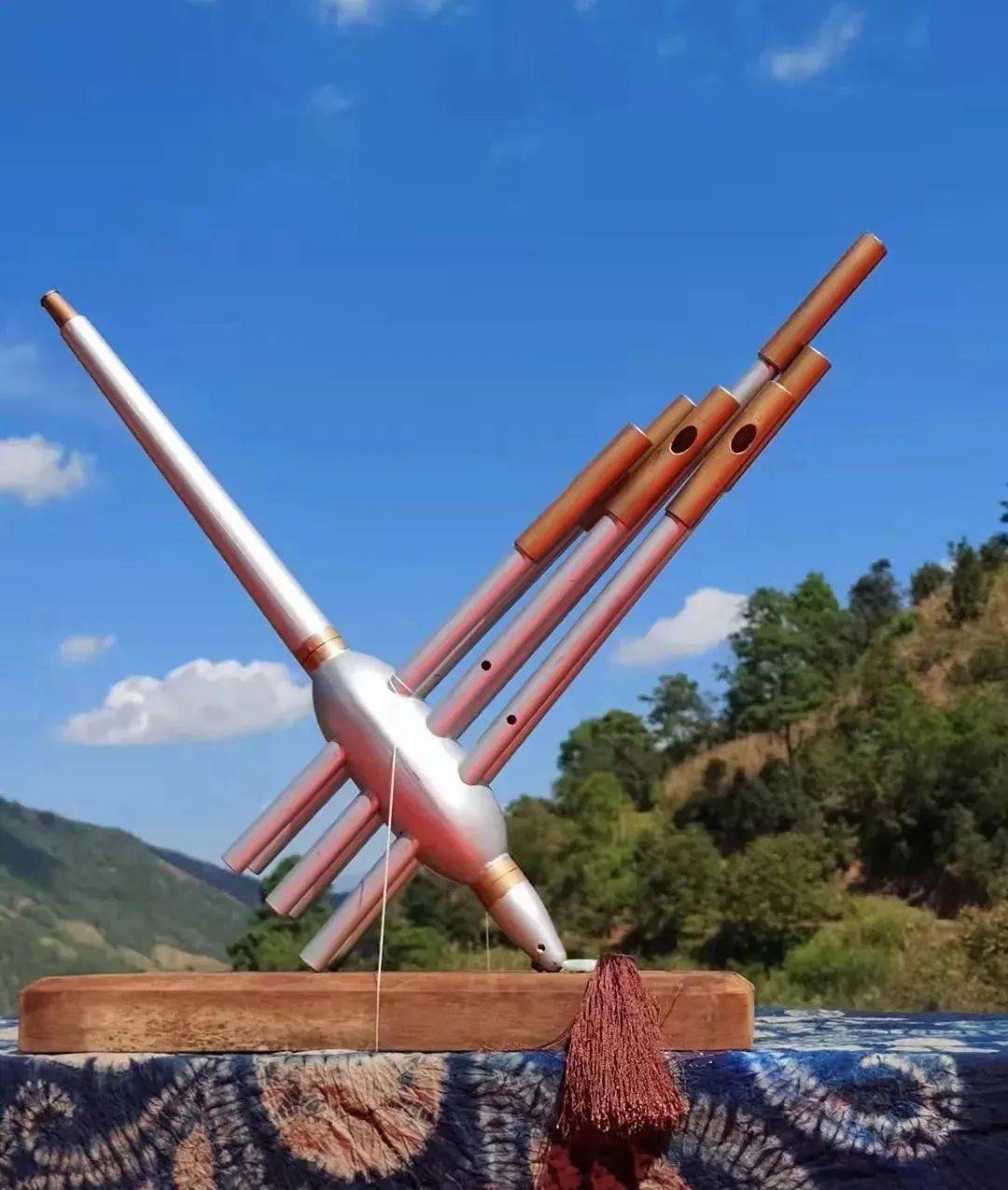 激动苗族芦笙电影吹吧徒弟6月21日搜狐视频正式上映