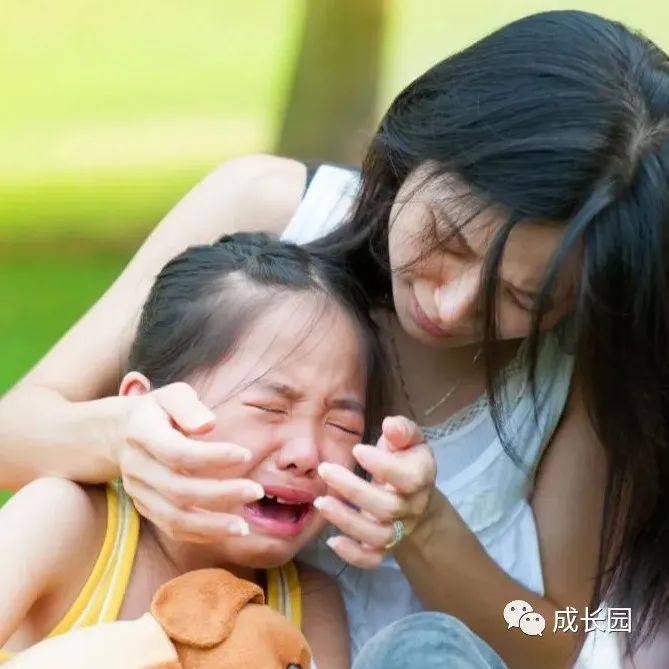 遇到困难就抱怨或逃避?这四步帮你培养孩子的抗挫能力_挫折_影响度_成长