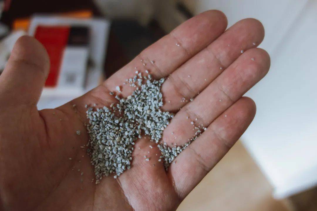 我们最近又买了 6 个好用的东西_显示器_灯泡_游戏