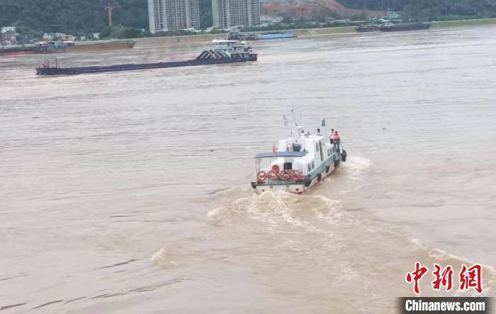 西江广西梧州段水位超警2.45米 实施水上交通管制