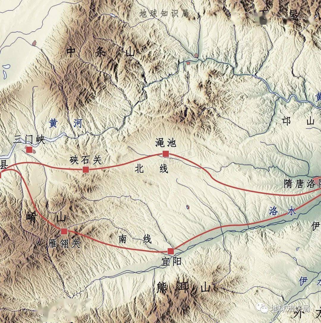长安和洛阳其实都位于盆地中,长安是关中盆地,洛阳是伊洛盆地,军事上