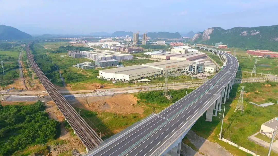 国道358线英德英城至大湾段改建工程动工