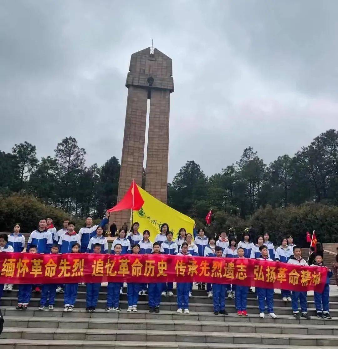 池州市江南中学初小部2022年秋季招生简章