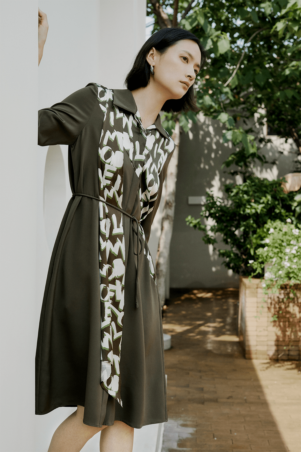 imm尹默着一袭清凉