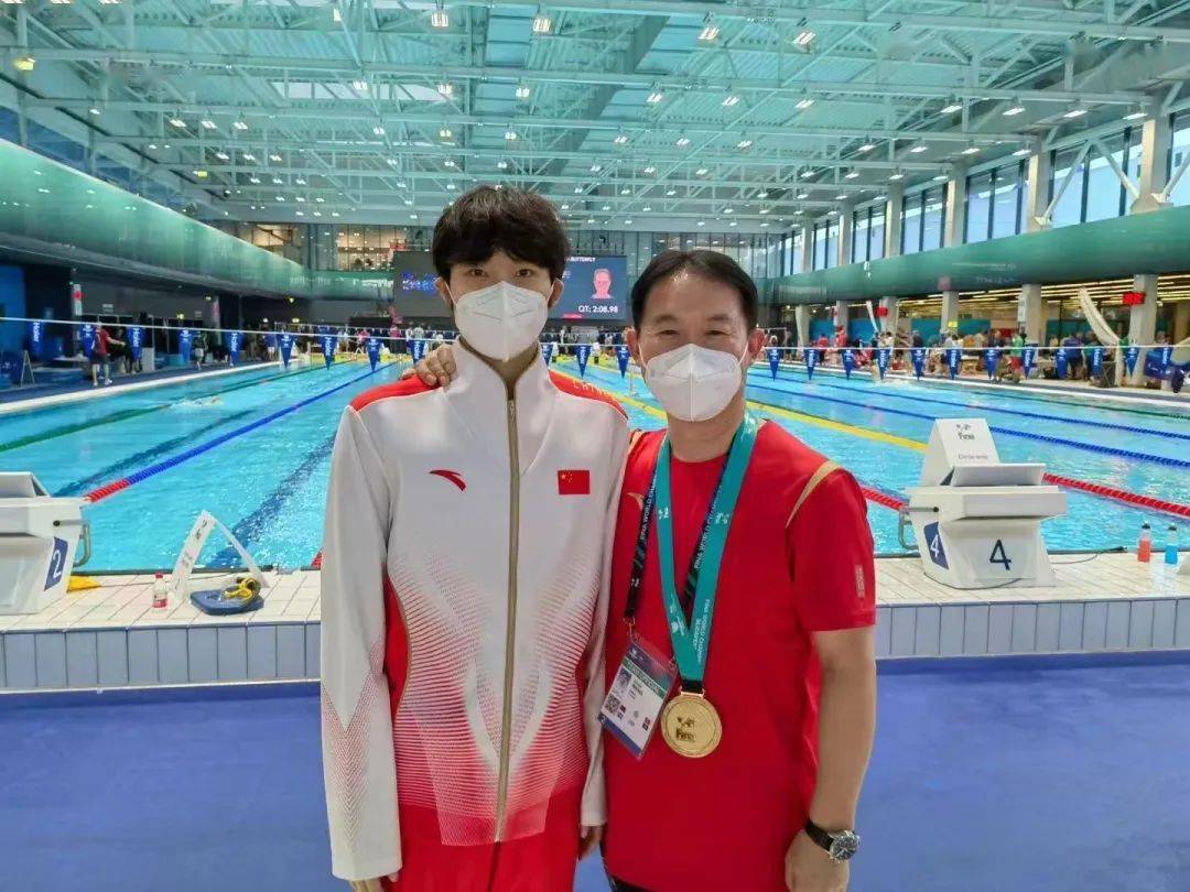 杨浚瑄勇夺世锦赛个人金牌丨系中国游泳队本届赛事首金