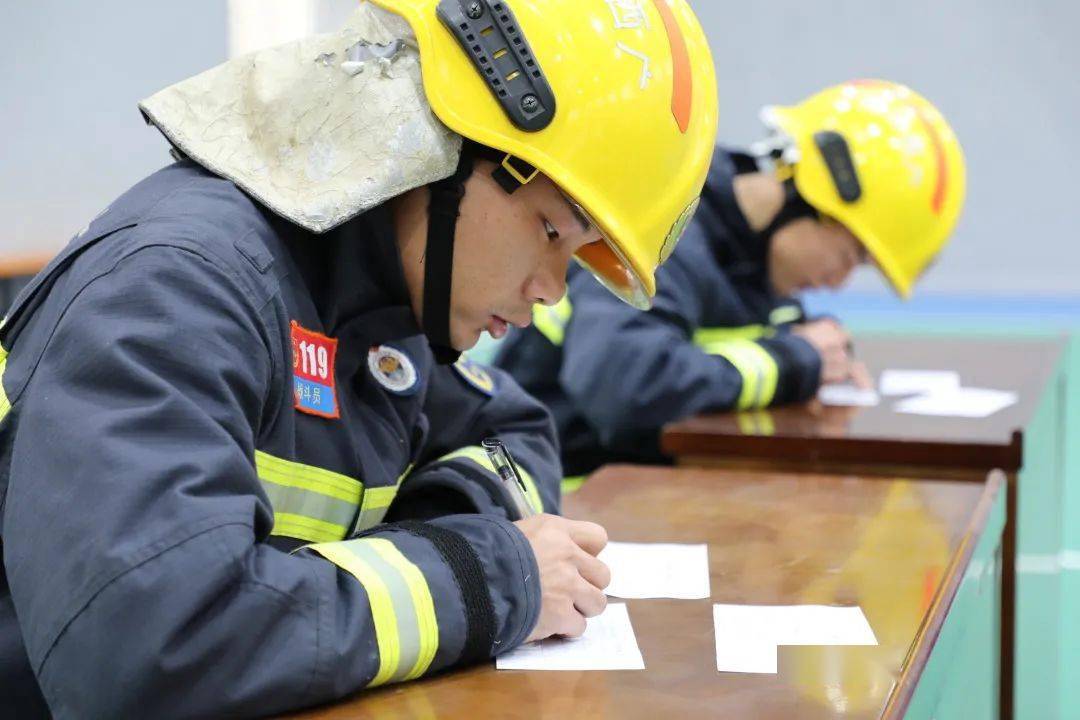 聚焦新力量贵港政府专职消防员担任单编消防站管理职务纪实