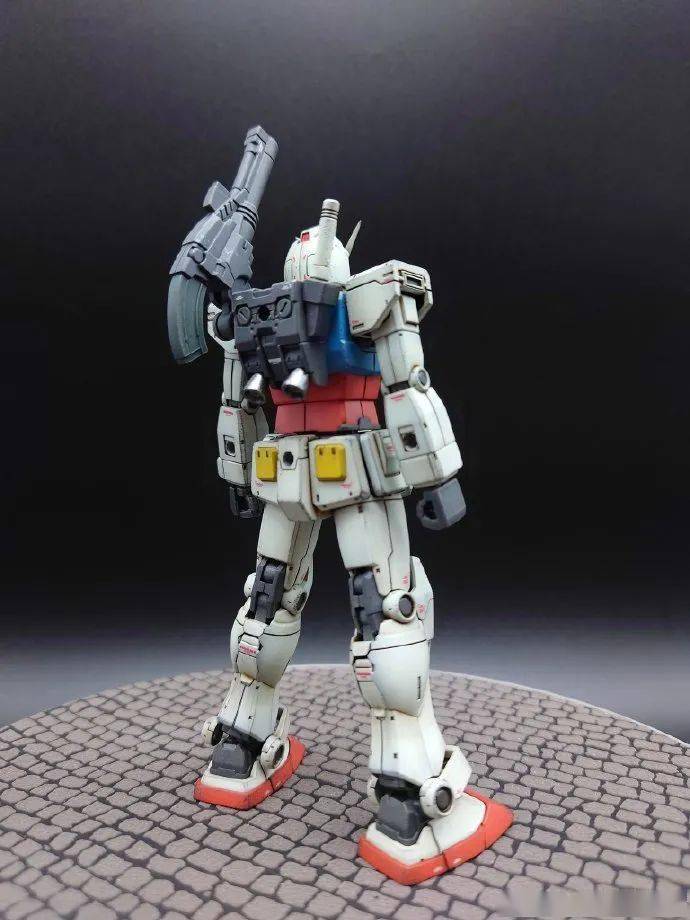 [小t高達秀]hggto rx-78-02 高達前期型_阿姆羅·雷_交戰_駕駛員