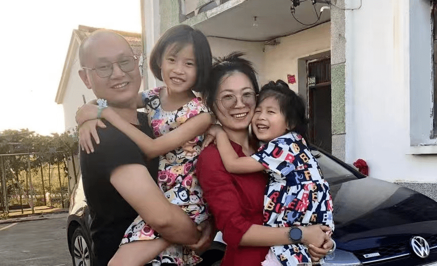 但是每次她犯了错误后一施展撒娇计,又让我和小芳爸爸毫无办法.