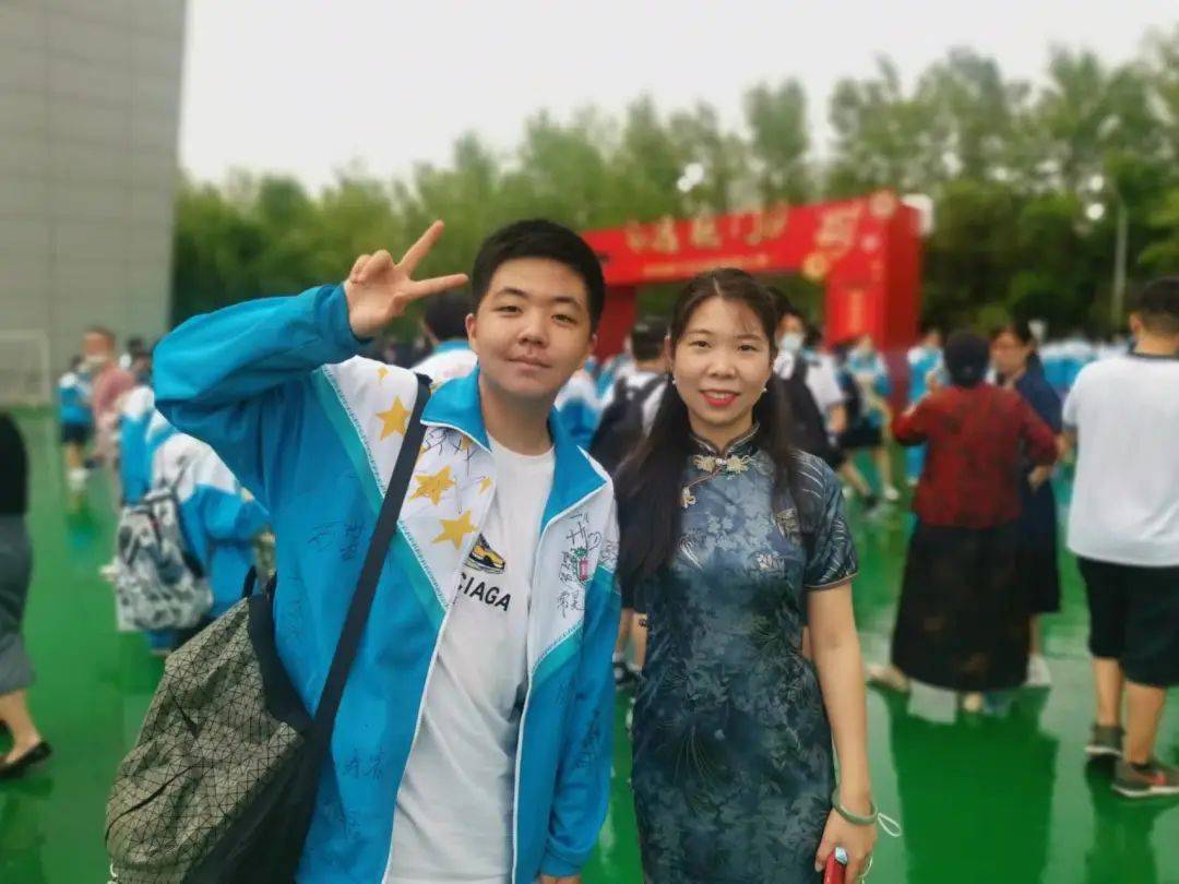盛夏遇见最好的你东北师大附中举行2022届初三毕业典礼暨离校仪式