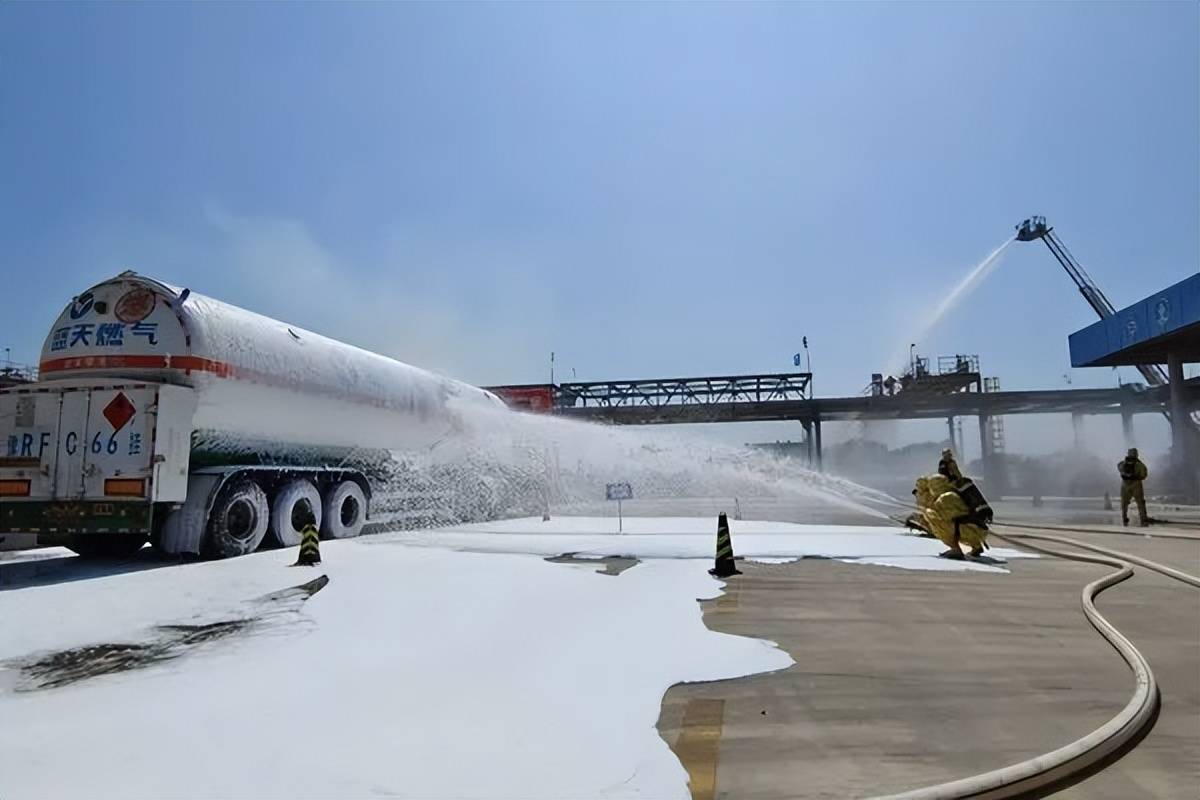 南阳市举行2022年lng管道泄露事故综合应急演练_唐河_救援_进行
