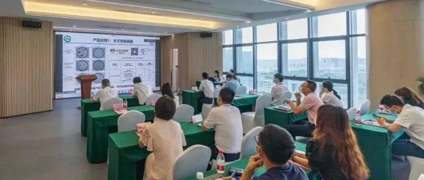 新材料、新能源、半导体……科技项目路演为松山湖引才_人才_进行_东莞