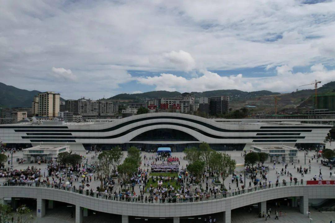 关于云阳汽车网站建设费用的信息