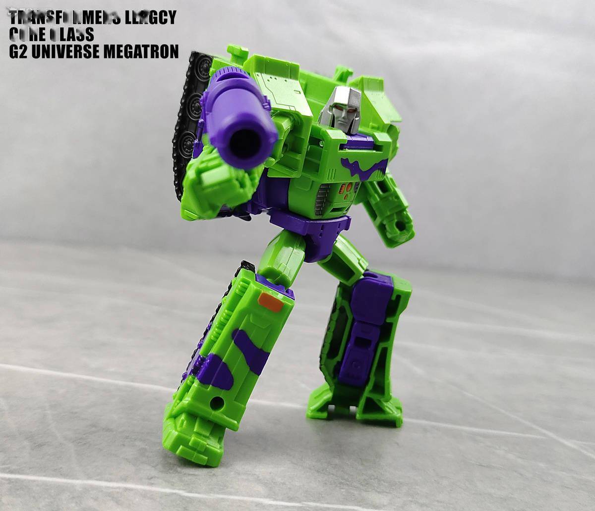 78民间测评变形金刚官方遗产核心级g2威震天