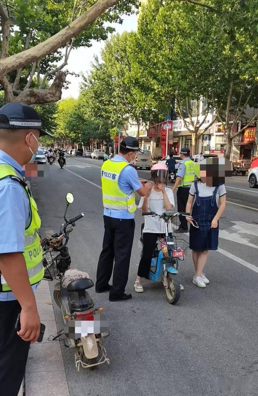 騎電動車不戴頭盔可能要面對