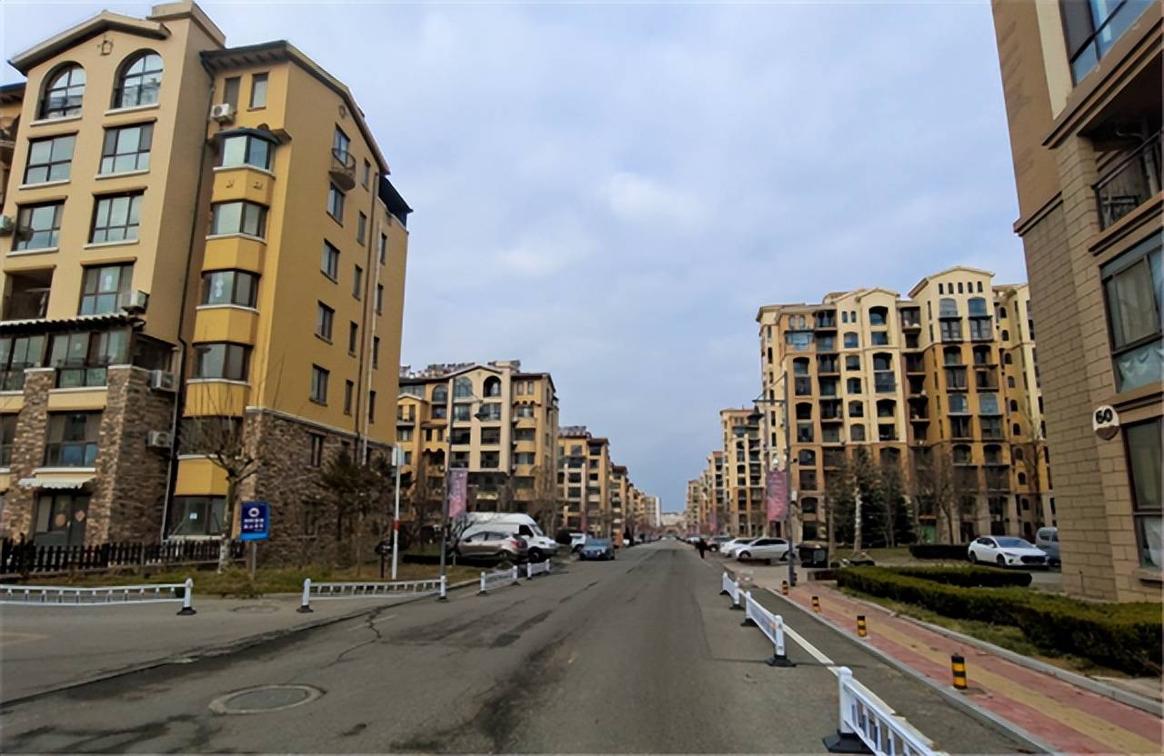 威海环翠区温泉镇:充分发挥业主委员会作用,助力"红色物业"建设_明珠