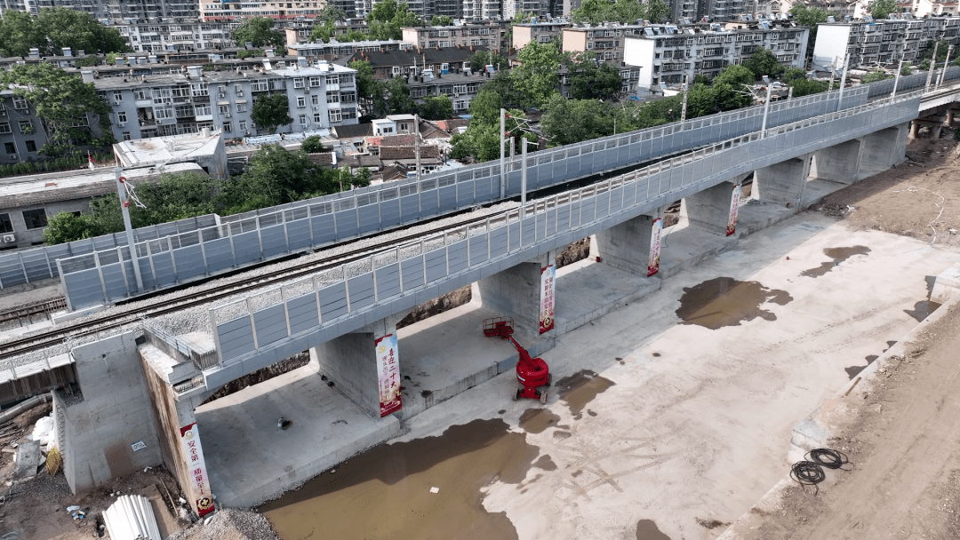 历经48天奋战,济郑高铁京胶联络线按期恢复通车_施工_构桥_改造