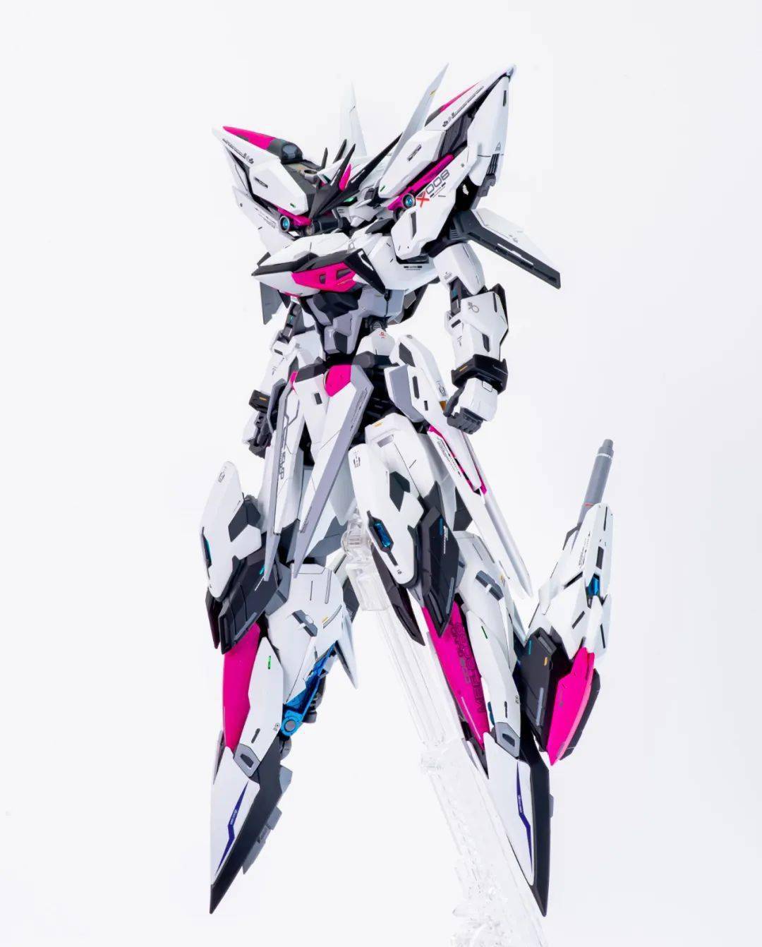 强迫症表示这背包排列极度舒服斯基天蚀高达二度改造