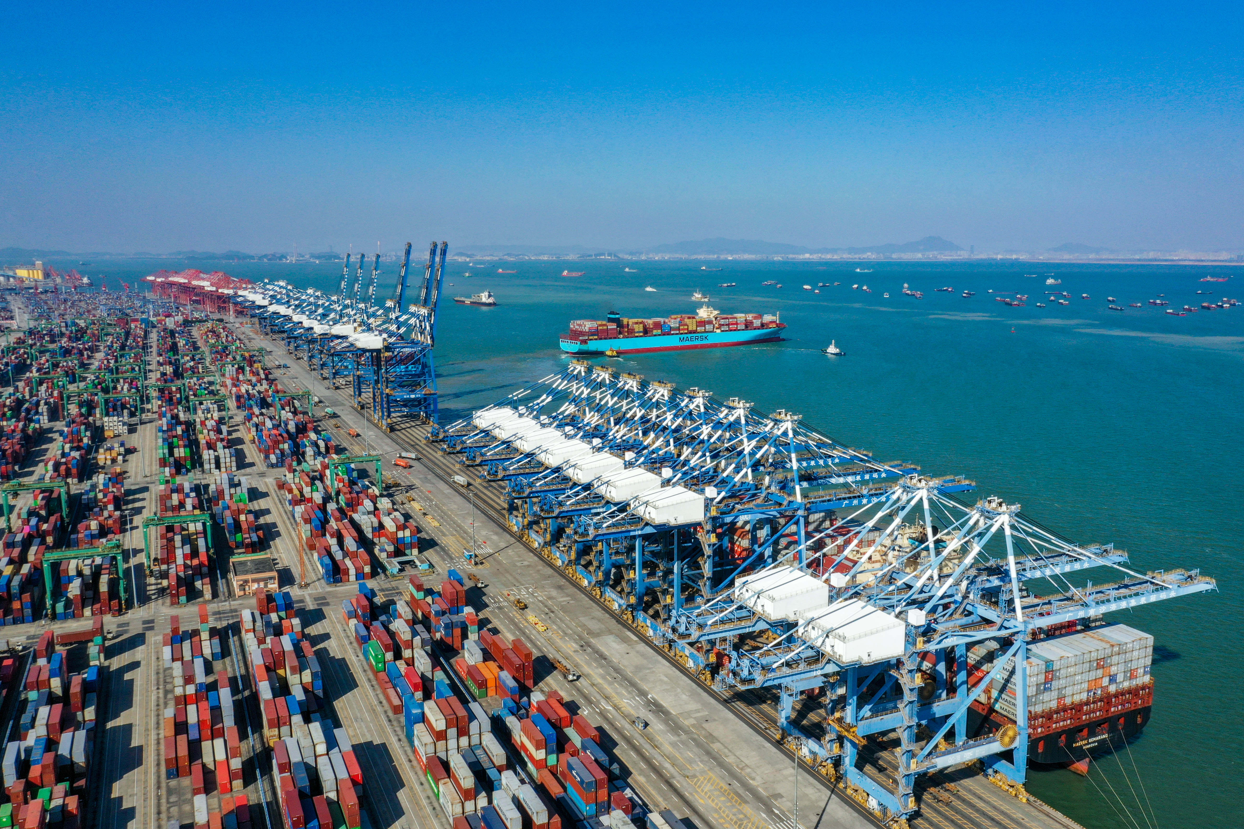南沙港外贸航线外贸集装箱量实现双位数增长