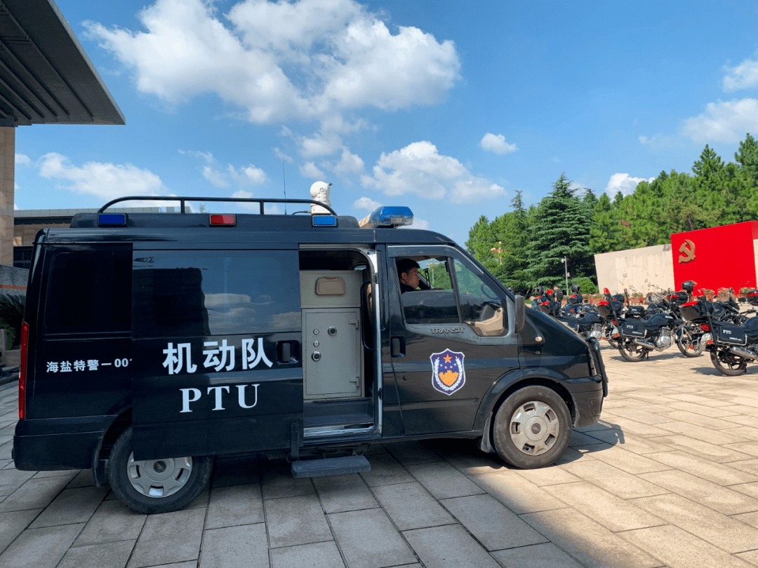 浙江特警助力基层派出所组建轻装ptu