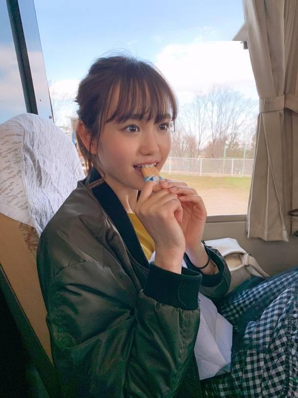 微甜少女尾碕真花:清新天然!处处惊喜