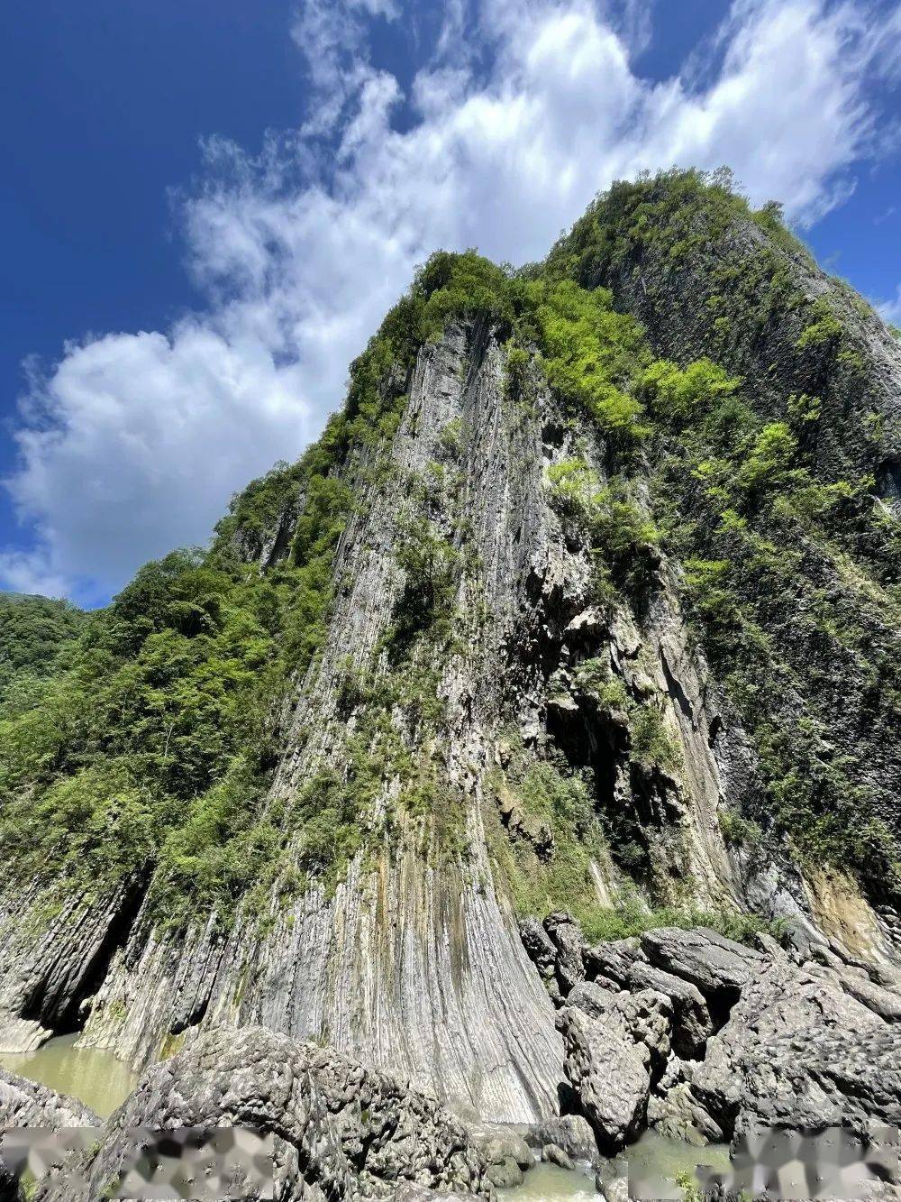 打卡小巫峡清凉舒爽的夏天