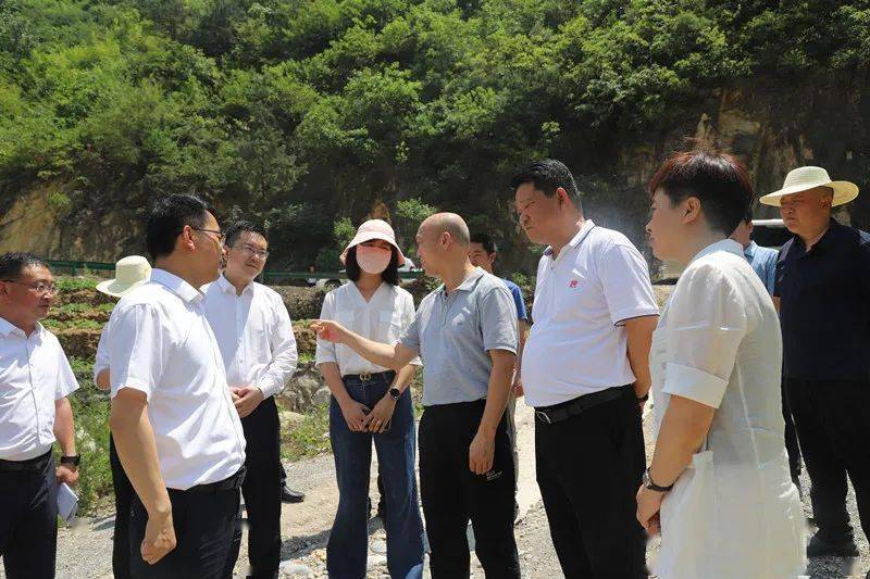 7月4日至5日,生态环境部华南督察局党组成员,督察专员白保柱带领有关