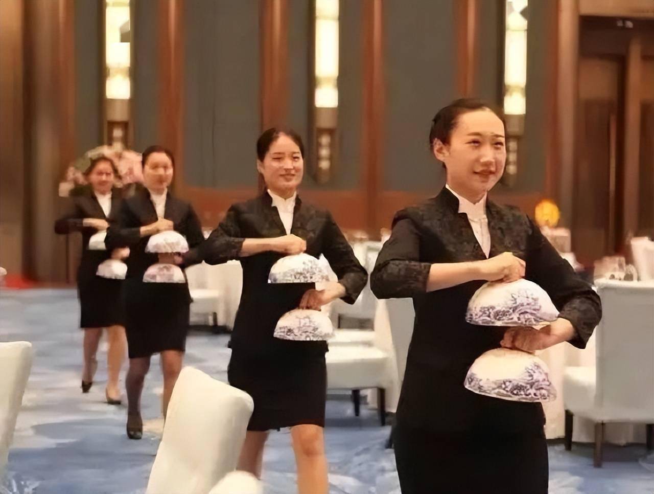 人民大会堂服务员图片