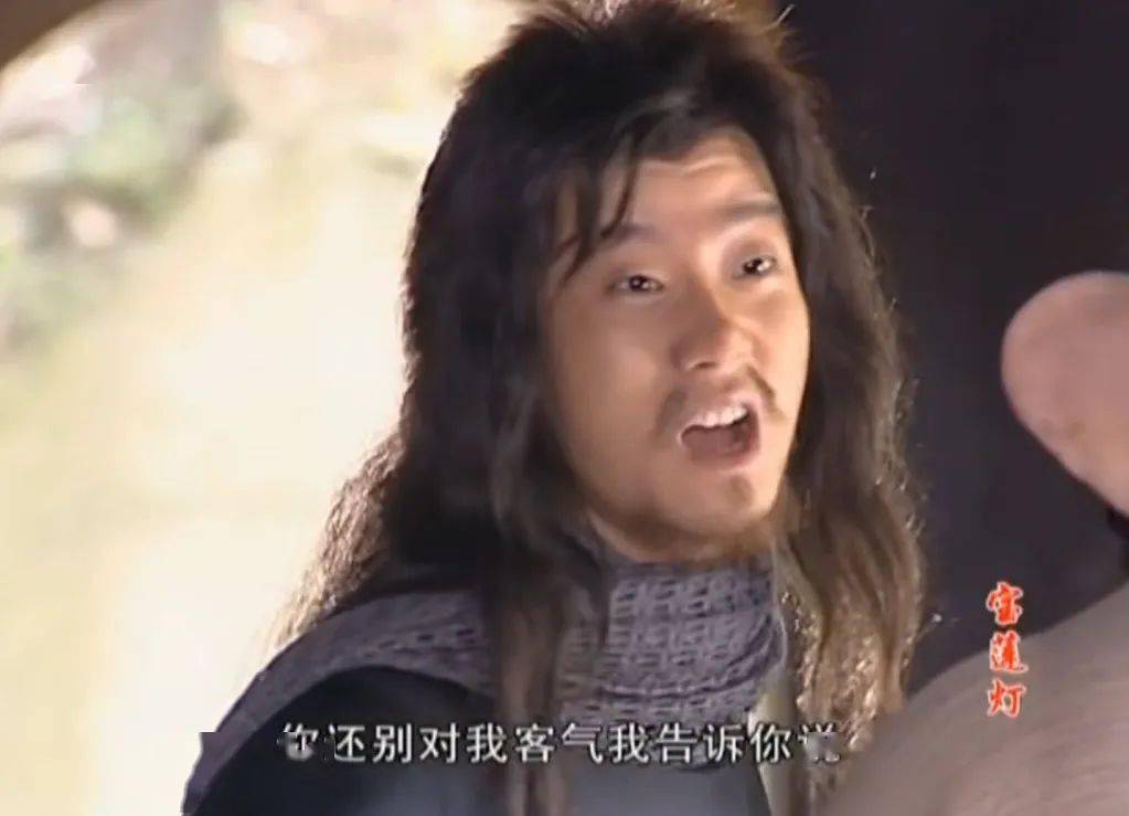你说黄眉大王和哮天犬我表现得完全不一样,我算是吃了一颗定心丸.