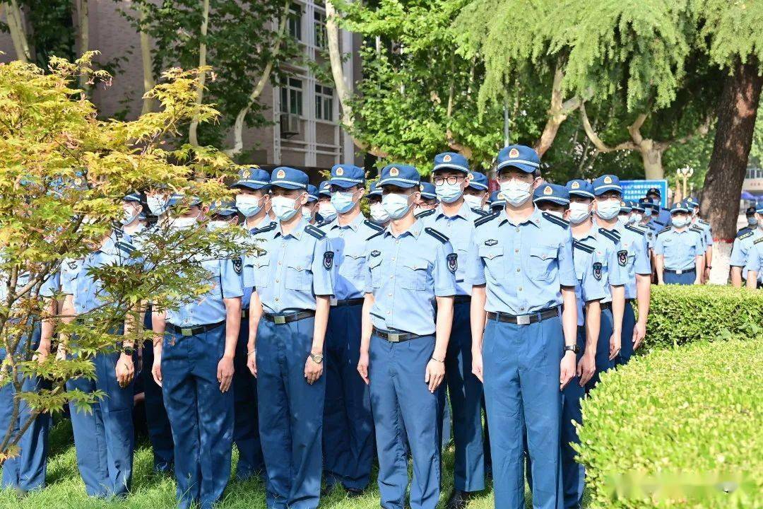 空军军医大学隆重举行仪式,纪念张华烈士牺牲40周年_精神_理想_英雄
