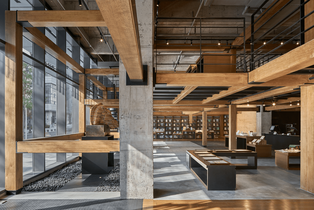 �����ǣ�΢�����У��������ġ����潨��ѧ��