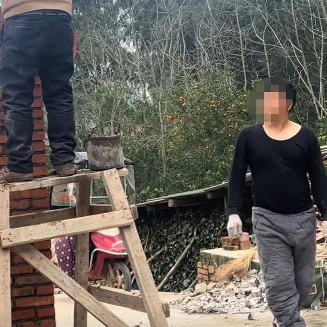 俗语“穷改门则旺，富迁坟则发”，真的是这样吗？你觉得可信吗？_大门_啥意思_风水