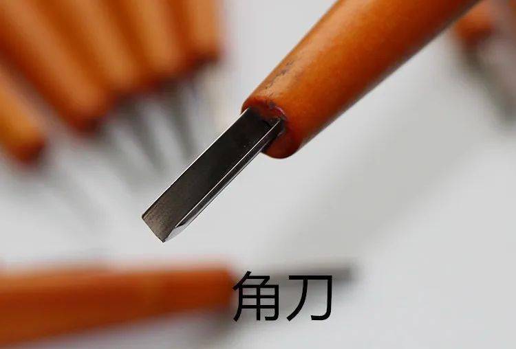 版画的基本工具和材料——雕刻工具及其护理_刻刀_平刃刀_方口