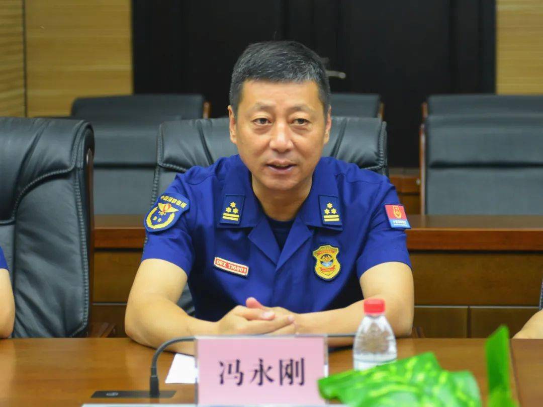 哈尔滨市消防救援支队支队长冯永刚,副支队长卢健,王丰,何建东,支队