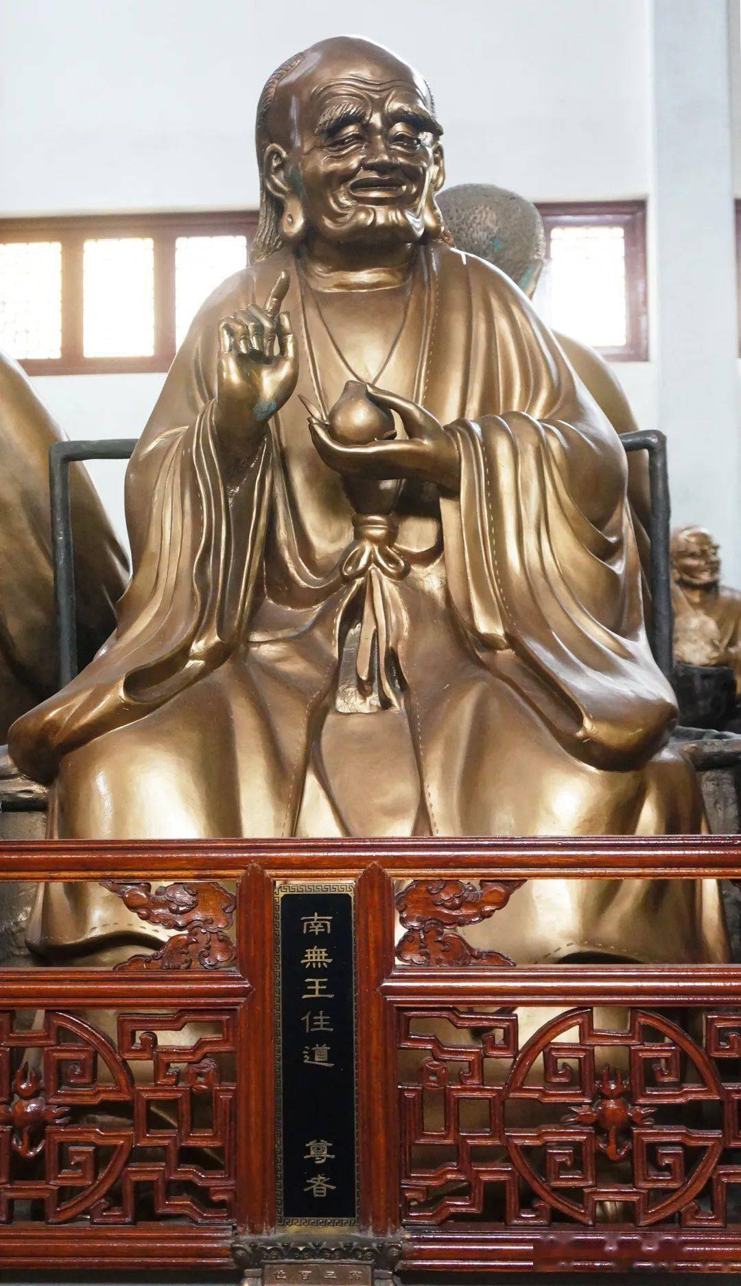 灵隐寺五百罗汉堂王住道尊者300