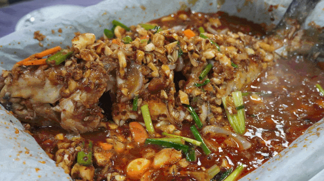 9抢纸包鱼(江团)1份!一口就能征服你的胃!_背景_文字_布局