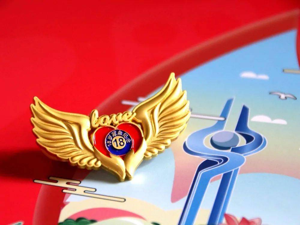 以热血青春致敬18岁成人礼