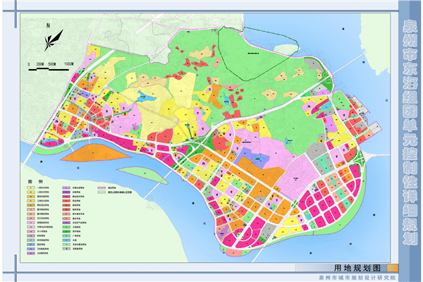 根据东海组团单元控规,东海片区总用地面积约30平方公里,规划总人口35
