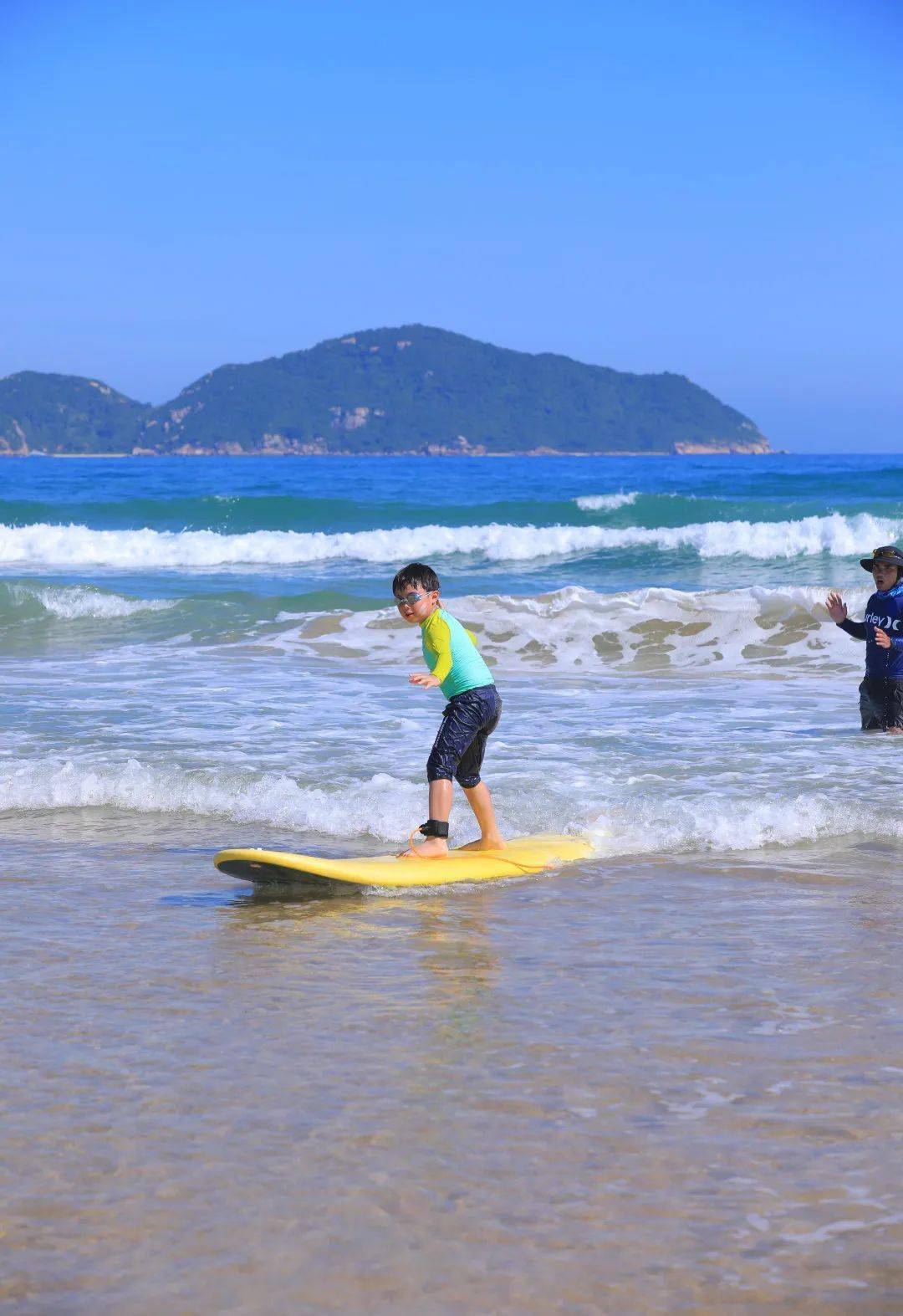 神州半岛沙滩俱乐部2022海岛冲浪营火热招募中!