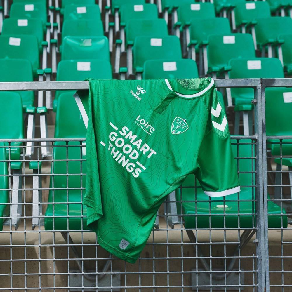 圣埃蒂安发布2022/23赛季主客场球衣_绿色_设计_白色