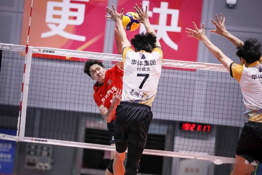 全国男排锦标赛第四比赛日a组福建30战胜新军云南迎来首胜