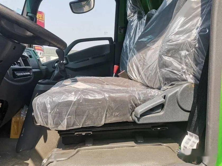 值得信赖的基建王牌看重汽王牌轻型自卸车