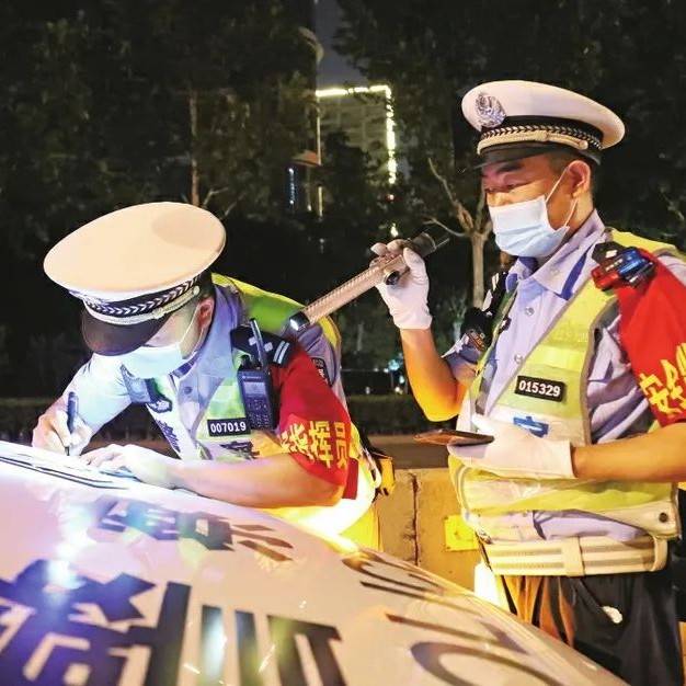 “百日行动” 交警支队：全力推进夏季治安打击整治“百日行动”暨酒醉驾集中整治执法违法济南 3898