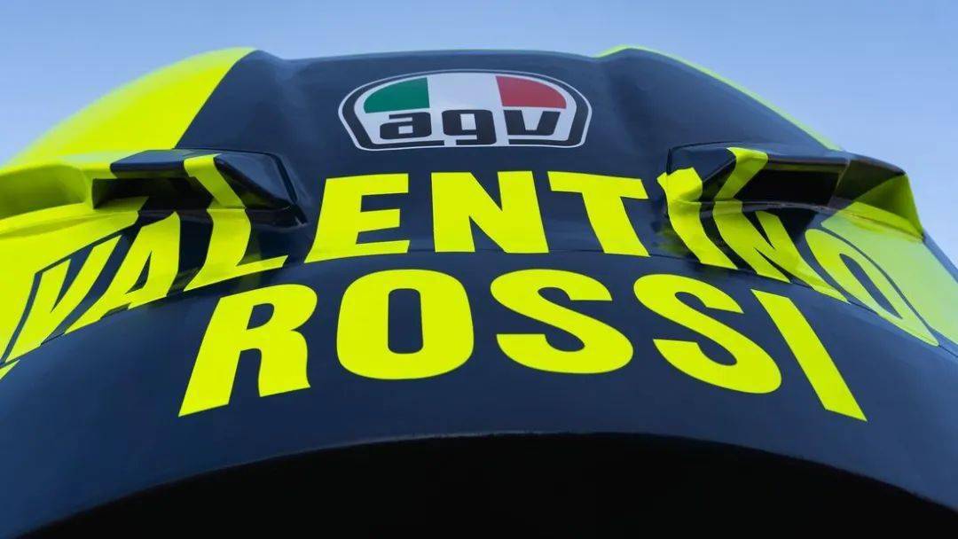 罗西迷打卡胜地来了!46号巨型头盔!_佩萨罗_摩托车_马泰奥·里奇